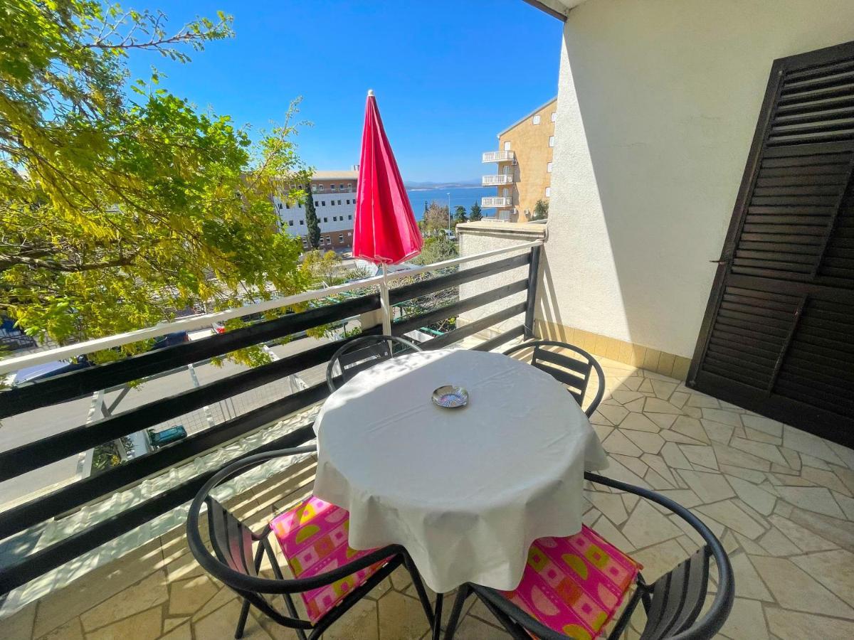 Apartmani Milan 茨里克韦尼察 外观 照片