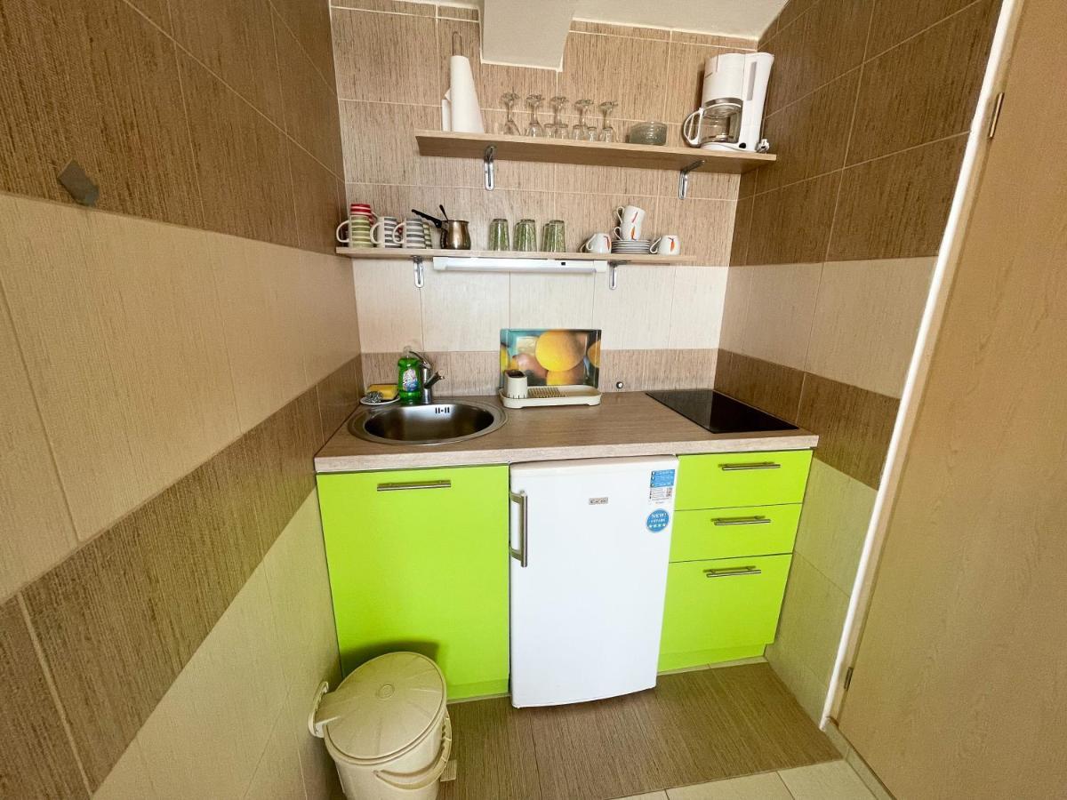 Apartmani Milan 茨里克韦尼察 外观 照片