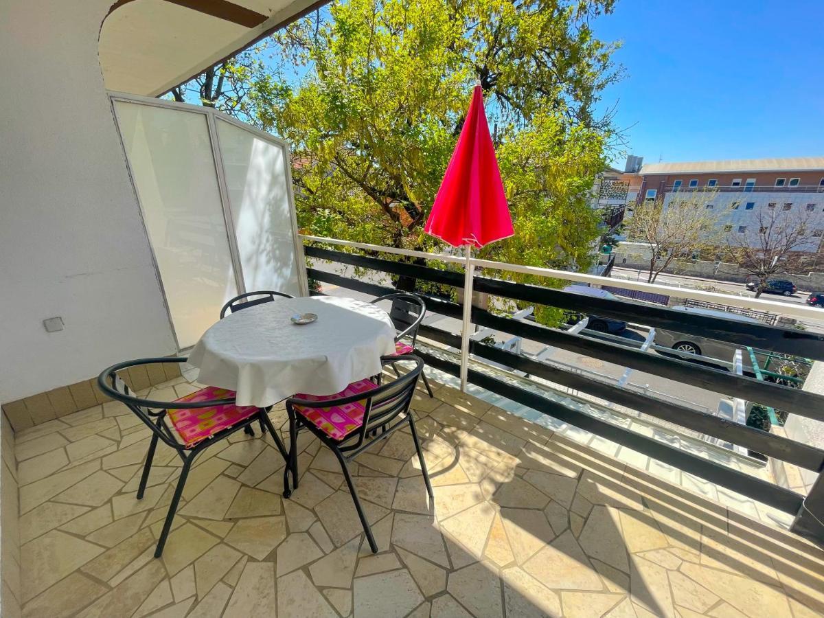 Apartmani Milan 茨里克韦尼察 外观 照片